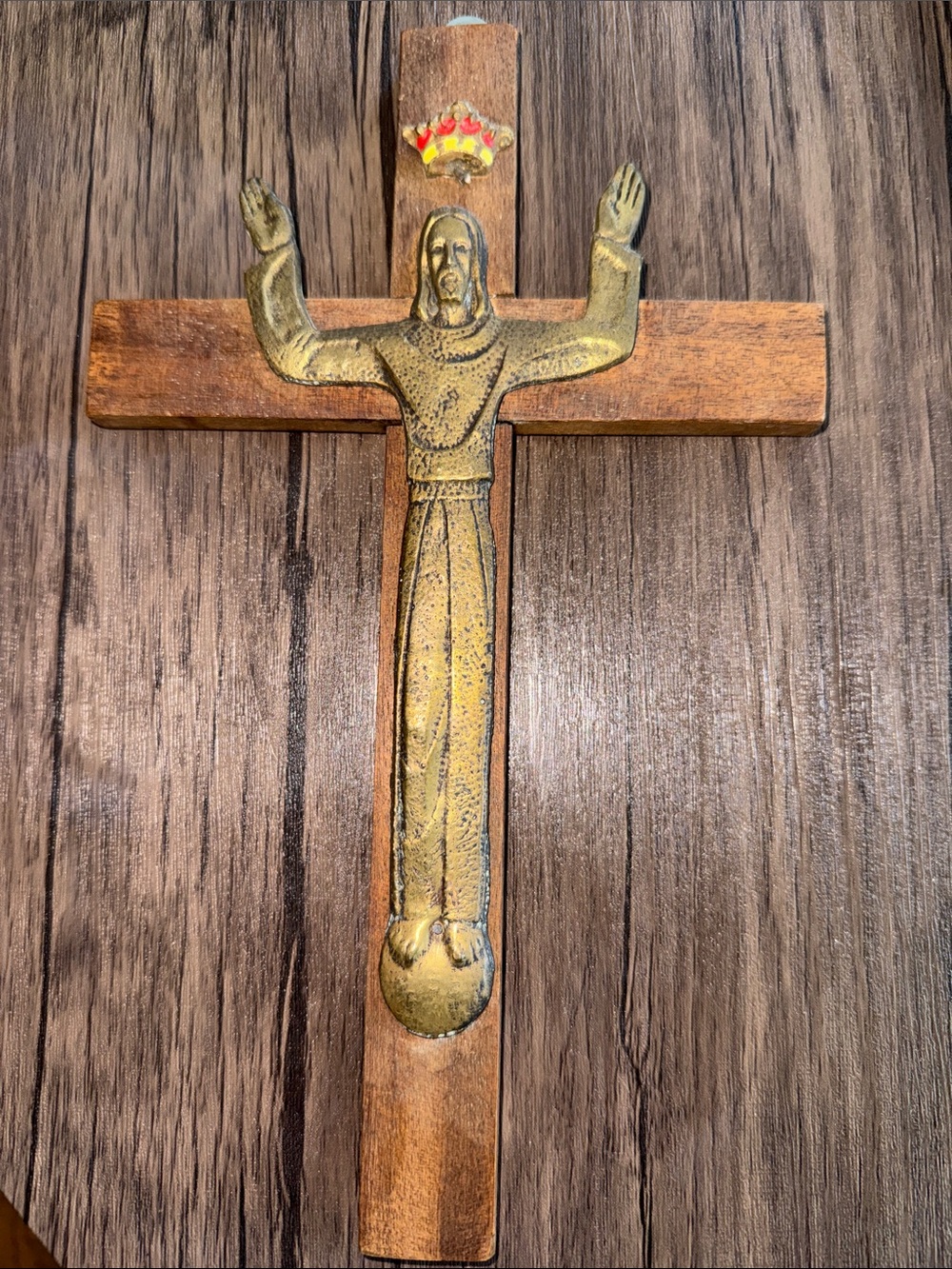 Vintage Wood and Brass Crucifix Wall Cross - Gold and Brown